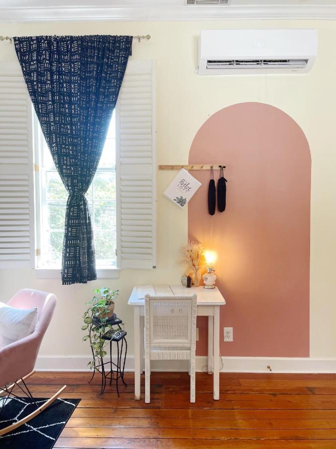 Charming 1885 Parlor Loft Downtown Savannah Stay Exterior foto