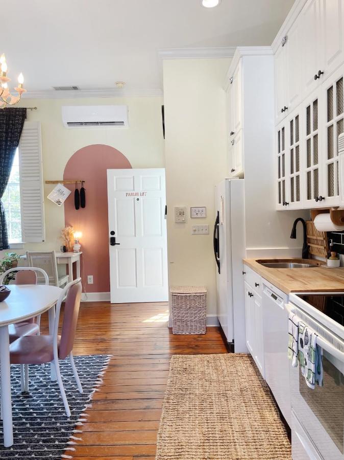 Charming 1885 Parlor Loft Downtown Savannah Stay Exterior foto